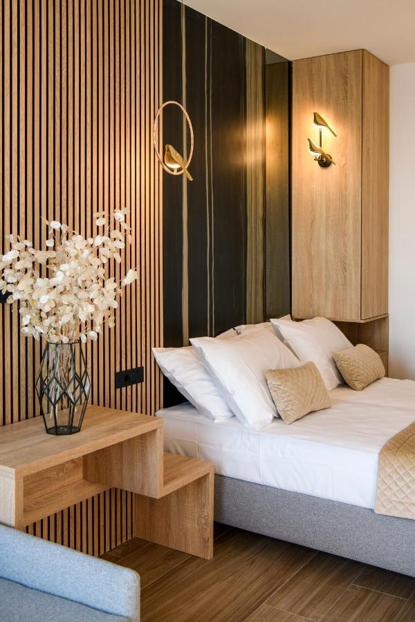 Via Mare Luxury Rooms 斯普利特 外观 照片